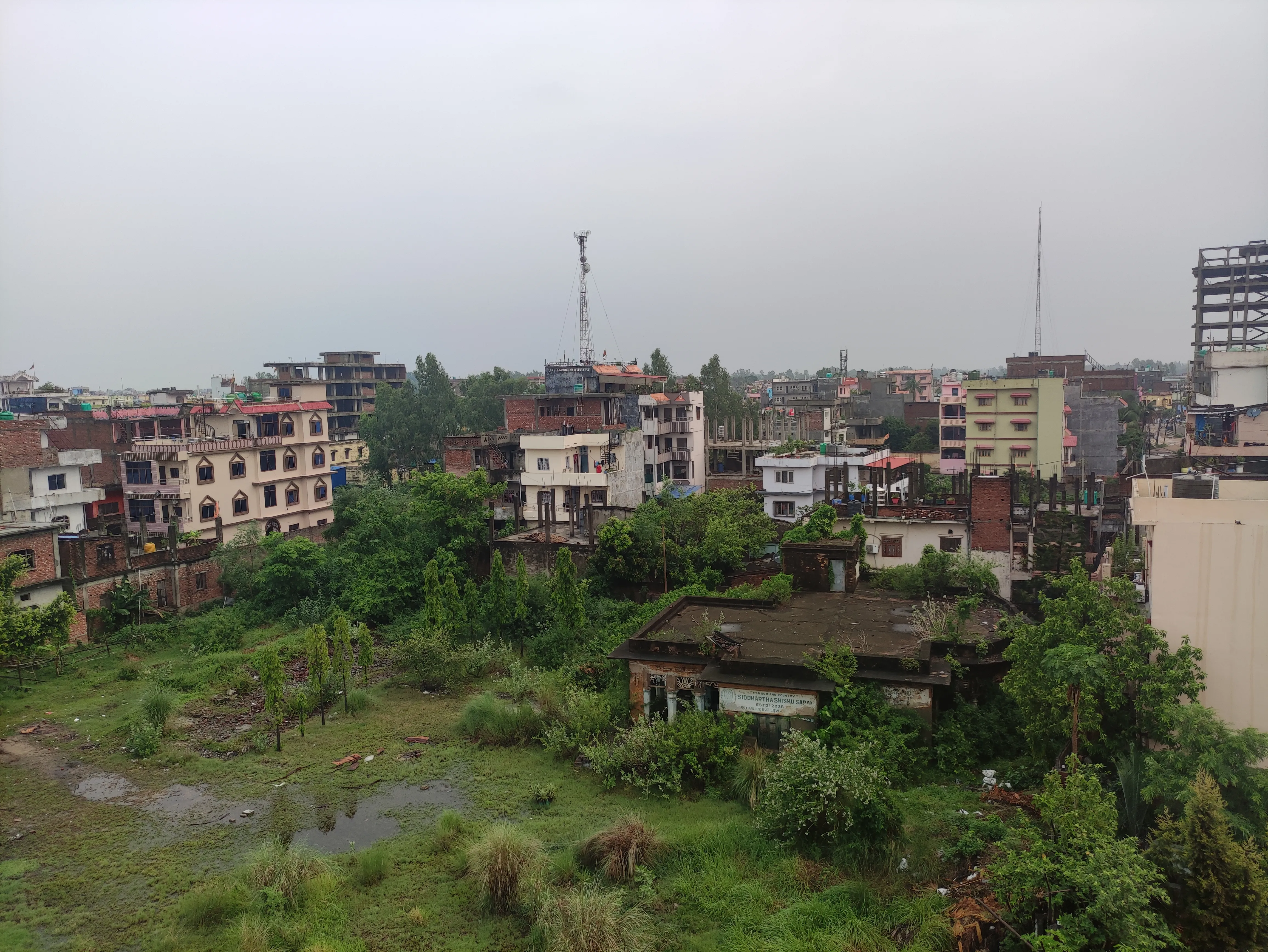 picture of view from tanuj's roof